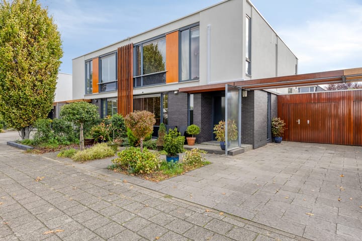 Monteverdistraat 91 in Capelle aan den IJssel foto