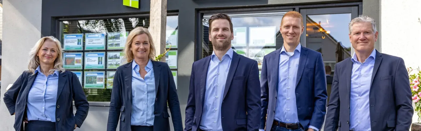 Team foto van MooiWonen Makelaars