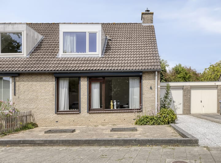 Morgental 3 in Zaltbommel foto