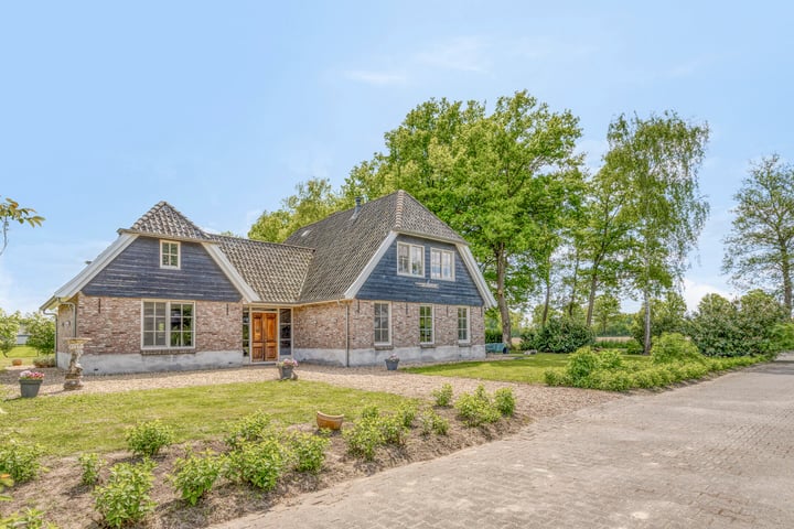 Morsdijk 2 in Ruurlo foto