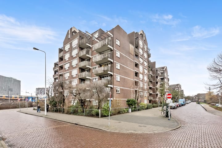 Morssingel 237 in Leiden