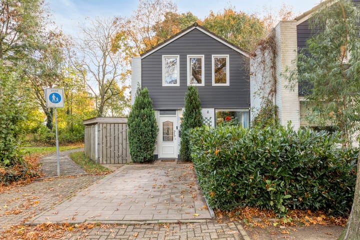 Moselborg 25 in Maastricht foto