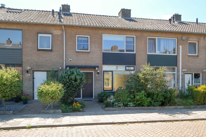 Mr. G.J. ter Kuilelaan 29 in Almelo foto