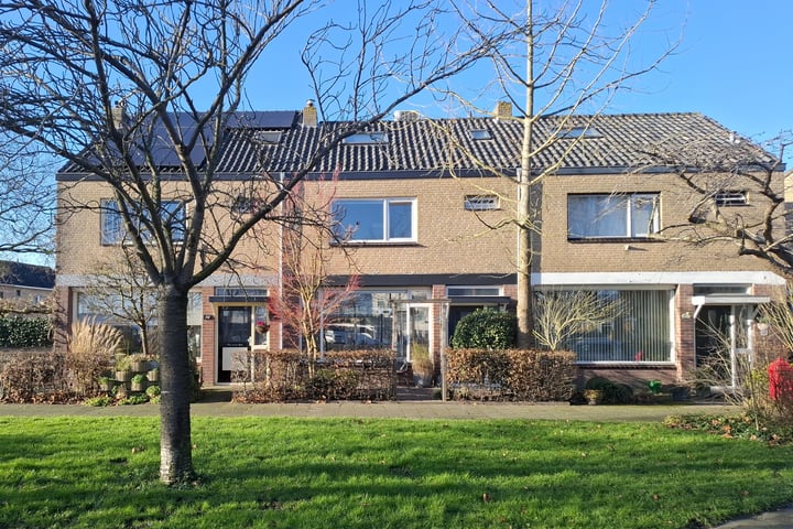 Foto van woning Mr. Jan Tuningstraat 74, Naaldwijk