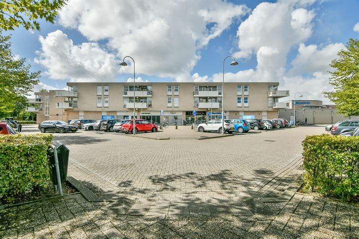 Muiderbos 20 in Hoofddorp foto