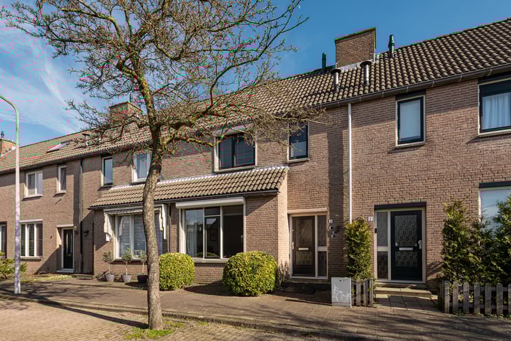 Munnikplaat 4 in Huizen foto