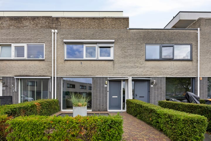 Naardenstraat 187 in Tilburg foto