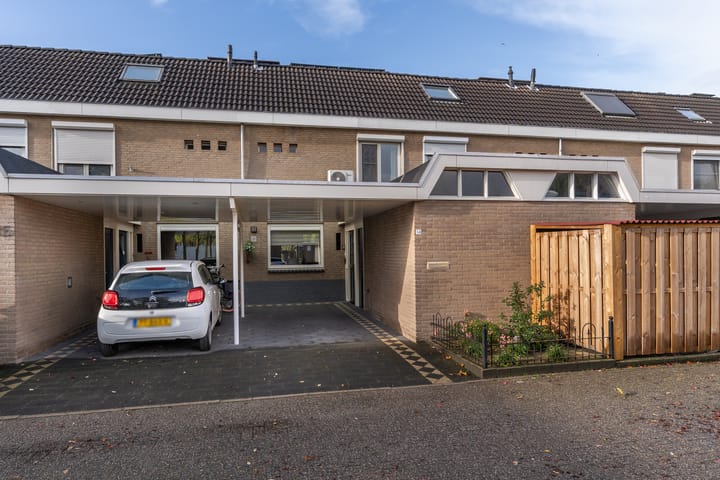 Narcishof 14 in Schijndel foto