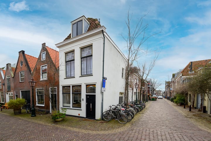 Narmstraat 18 in Leiden