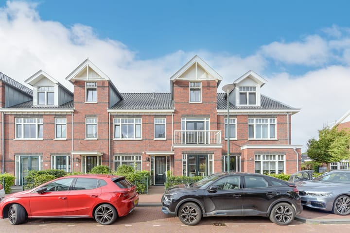 Nelly Sachslaan 39 in 's-Gravenhage foto