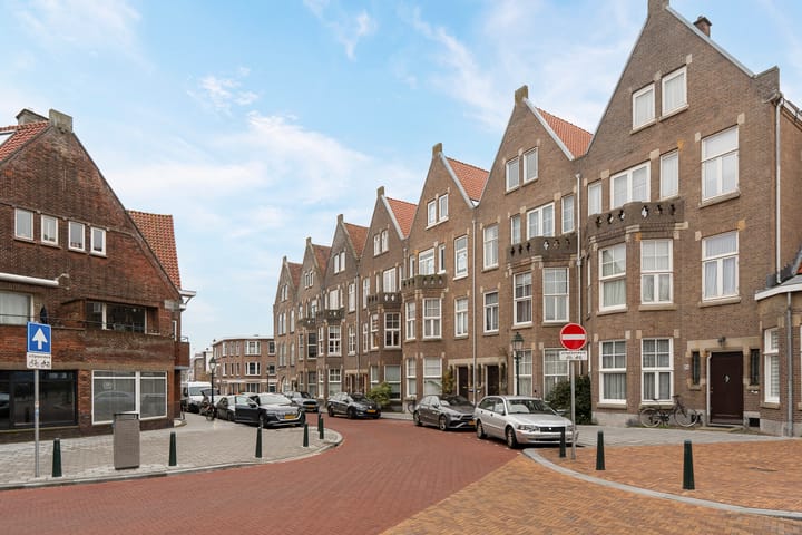 Neptunusstraat 146C in 's-Gravenhage foto