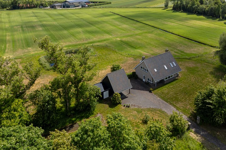 Nesdijk 24 in Bergen (NH) foto