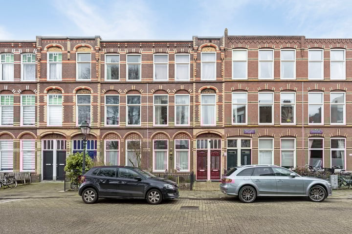 Newtonplein 33 in 's-Gravenhage foto