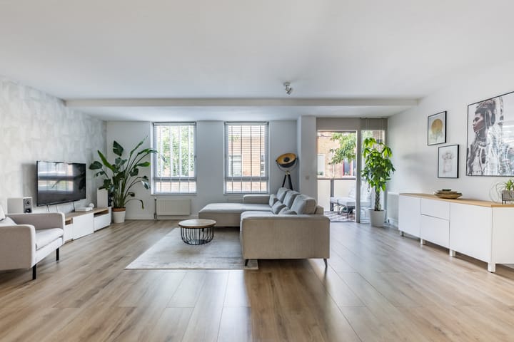 Nicolaas Beetsstraat 1A in Haarlem foto