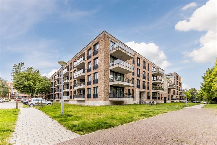 Nicolaas Hennemanpad 61 in Heemskerk foto