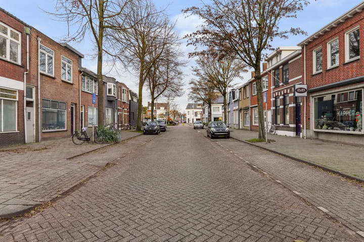 Nicolaas Pieckstraat 12 in Tilburg foto