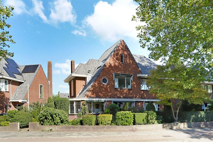 Nieuwe Hoven 100 in Gorinchem foto