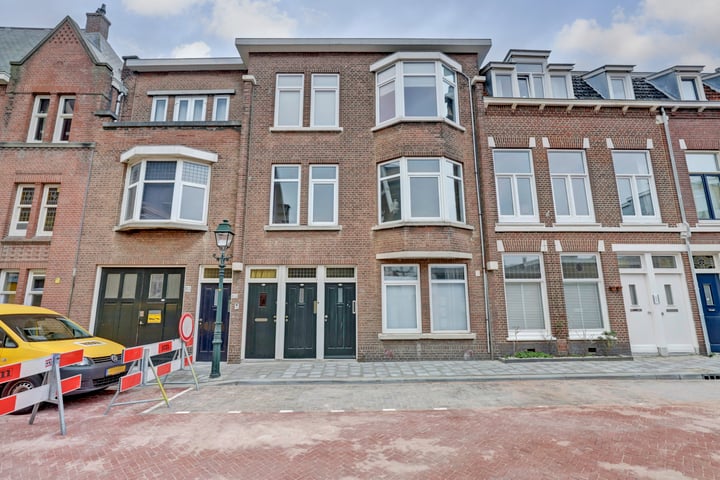Nieuwe Laantjes 105 in 's-Gravenhage foto
