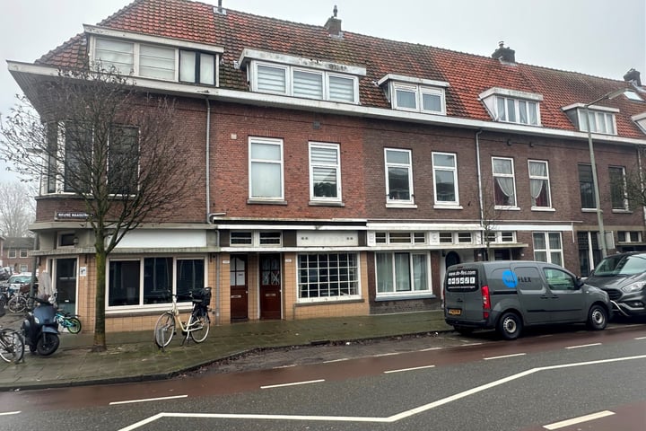 Nieuwe Maasstraat 100B in Schiedam foto