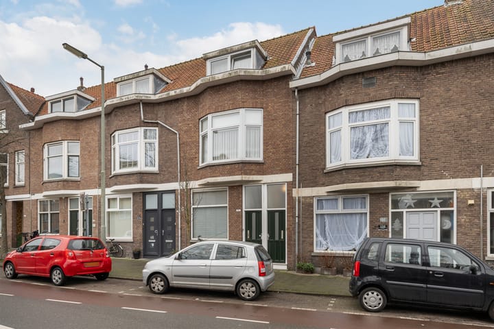 Nieuwe Maasstraat 112 in Schiedam foto