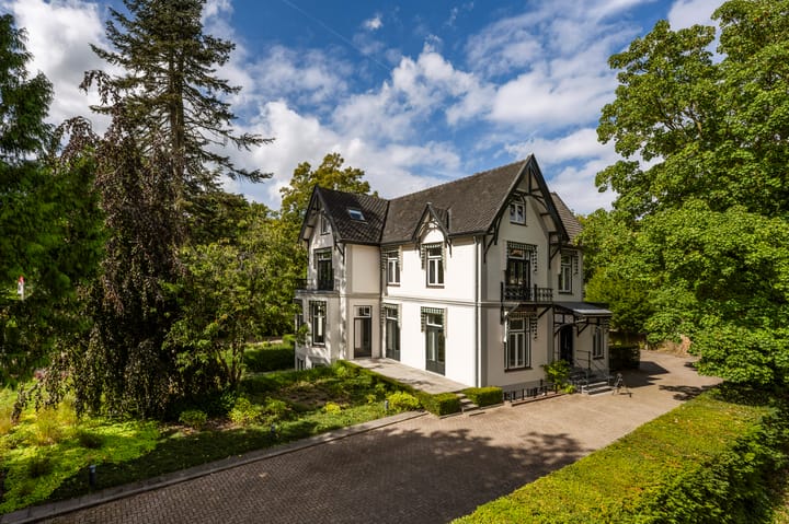 Nieuwe 's-Gravelandseweg 16 in Bussum foto