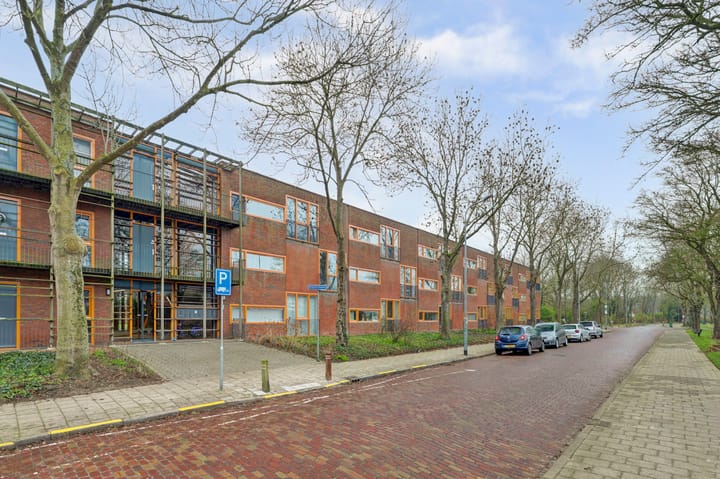 Nieuwerkerckeplein 30 in Middelburg foto