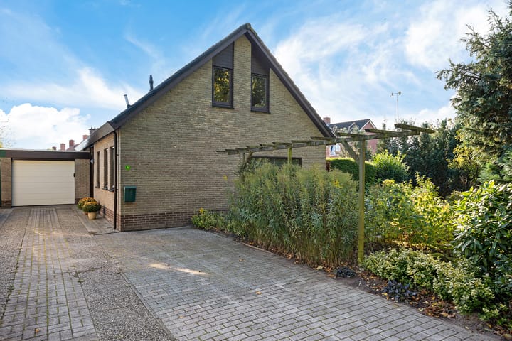 Nieuweweg 1 in Zuidbroek foto