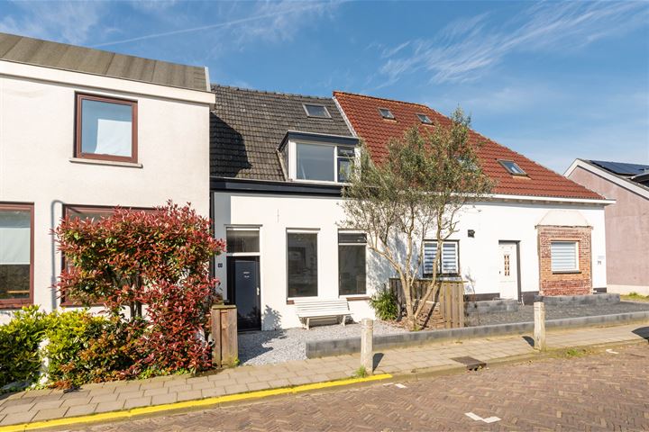 Nieuweweg 69 in Tiel foto