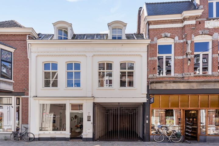 Nieuwlandstraat 29 in Tilburg