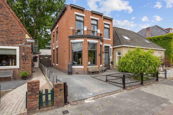 Nieuwstad 15 in Farmsum foto