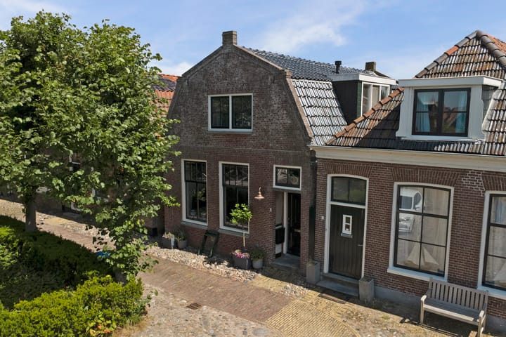 Nieuwstad 4 in Hindeloopen foto