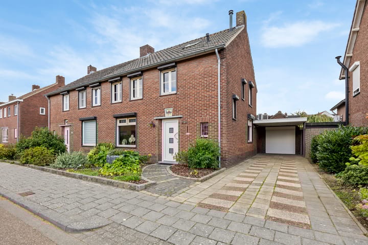 Nieuwstraat 4 in Wessem foto