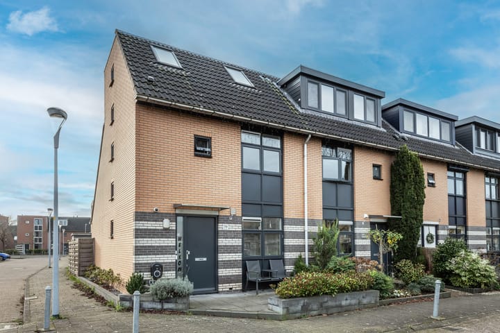 Nijenburg 79 in Hoofddorp
