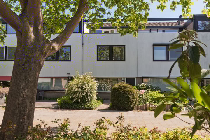 Nijenrode 14 in Landsmeer foto