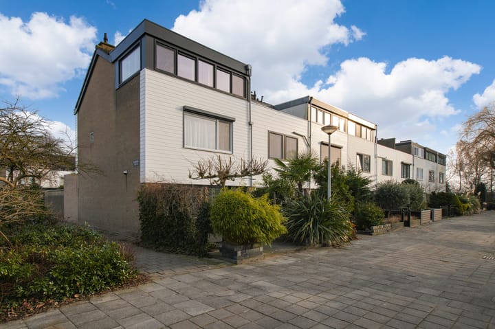 Nijenrode 40 in Landsmeer