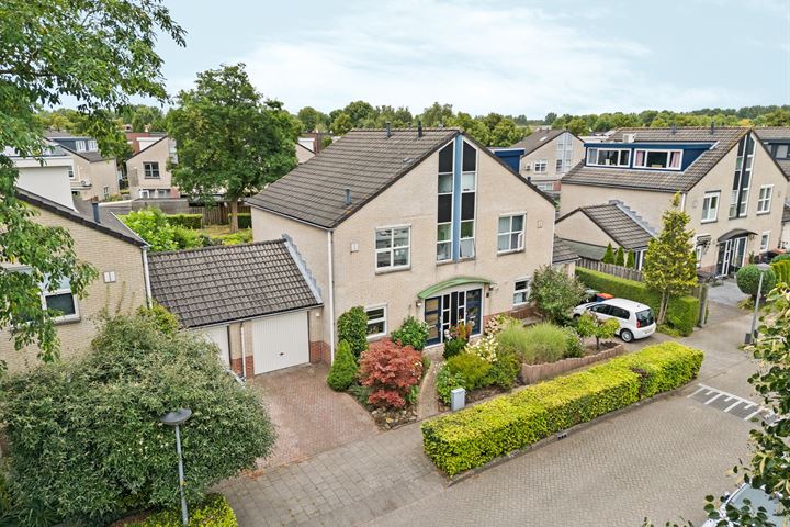 Nijenrodestraat 24 in Almere foto