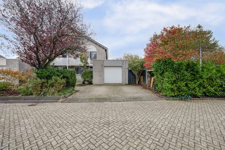 Nijlstraat 30 in Spijkenisse foto