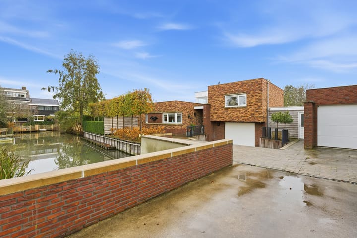 Noord en Landzigt 9 in Alblasserdam foto