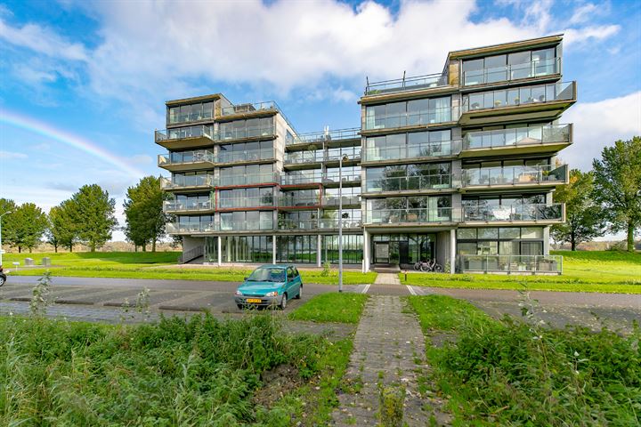 Noorderplassenweg 128 in Almere foto