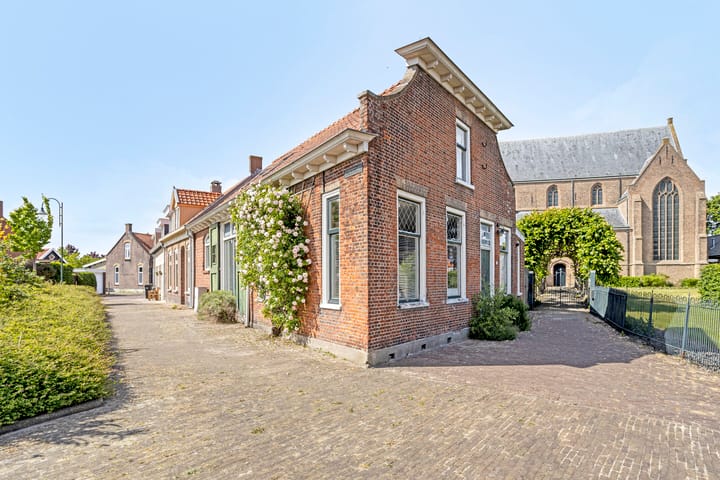 Noordstraat 2 in Poortvliet foto