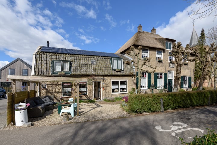 Noordzijde 11 in Goudriaan foto