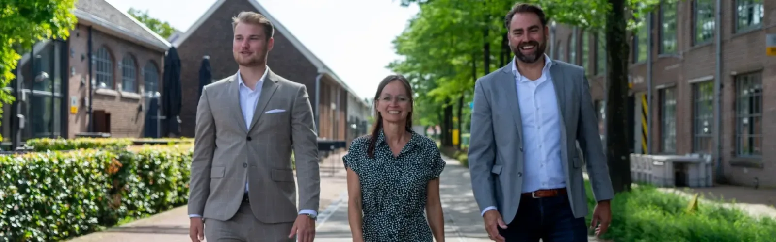 Team foto van NUL33 Garantiemakelaars