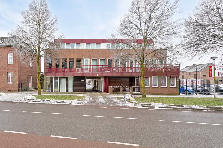 O.L.Vrouwestraat 143B in Kerkrade foto