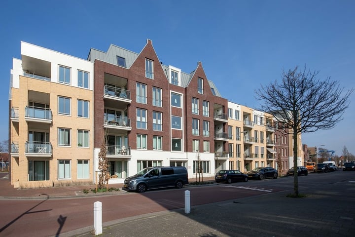 Oegstgeesterweg 19A in Rijnsburg foto