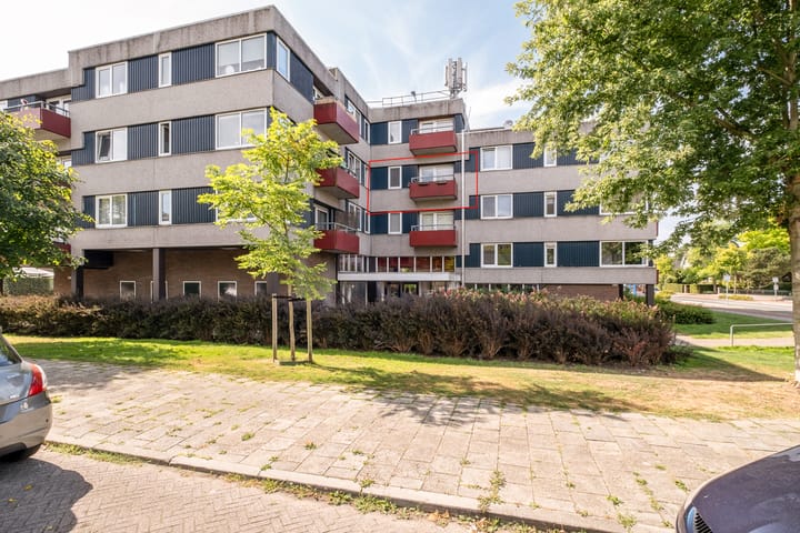 Oelerweg 135 in Hengelo foto