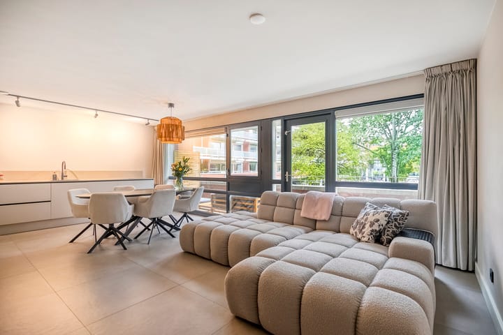 Oeverpad 225 in Amsterdam foto