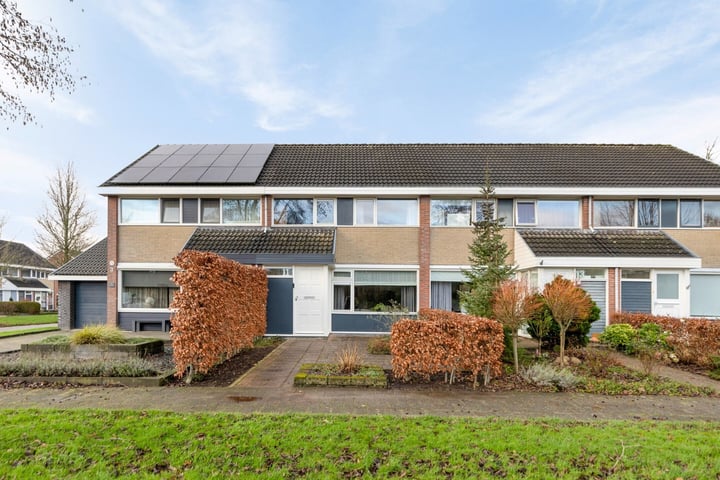 Olivierstrjitte 11 in Surhuizum foto