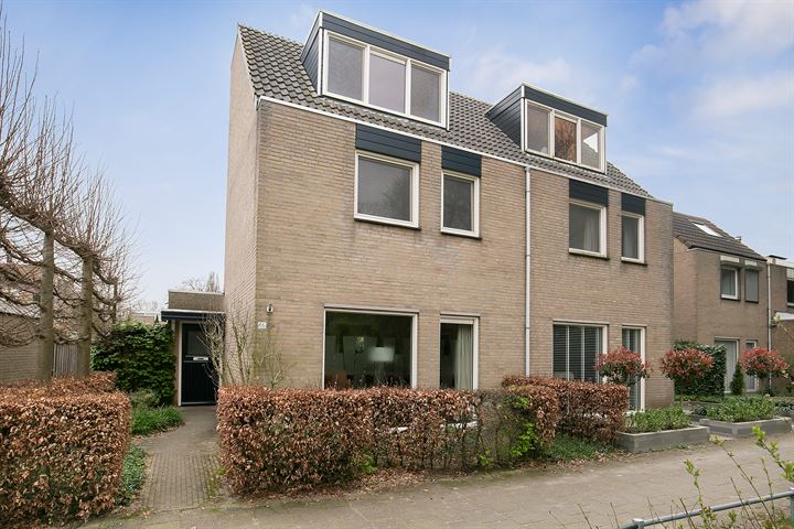 Olmebeek 56 in Veldhoven foto