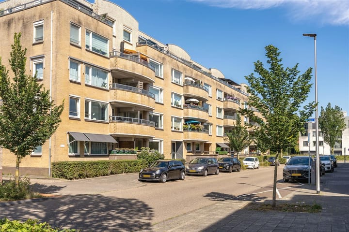 Olmenlaan 106 in Bussum foto