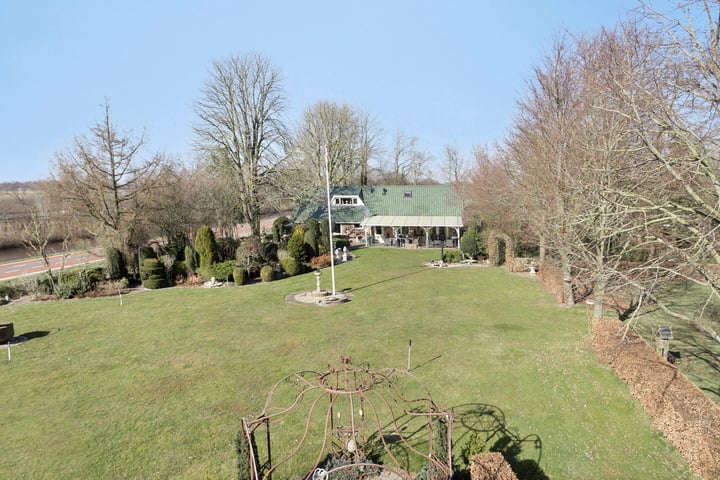 Ommerkanaal Oost 10 in Ommen foto